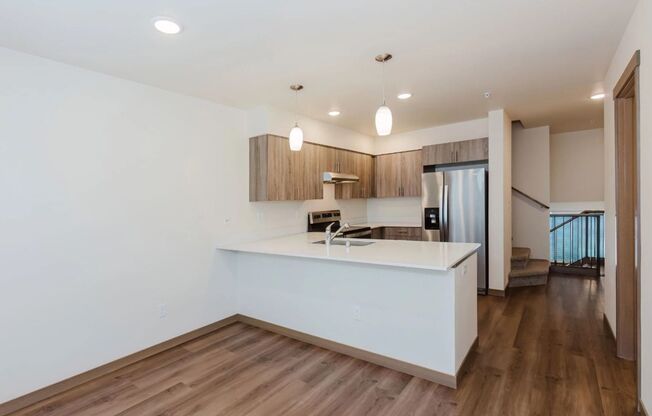 1 bed, 1 bath, 879 sqft, $1,990, Unit 08205