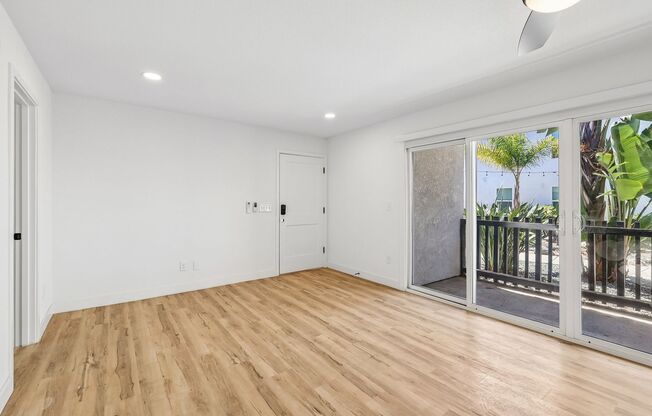 2 beds, 1 bath, 650 sqft, $2,695, Unit 5