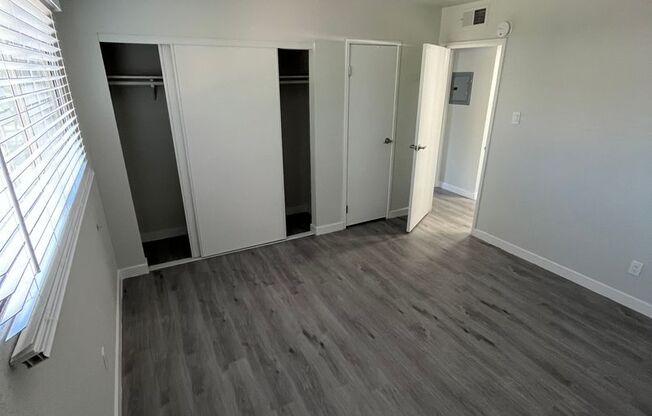 1 bed, 1 bath, 710 sqft, $1,300, Unit 1200-A