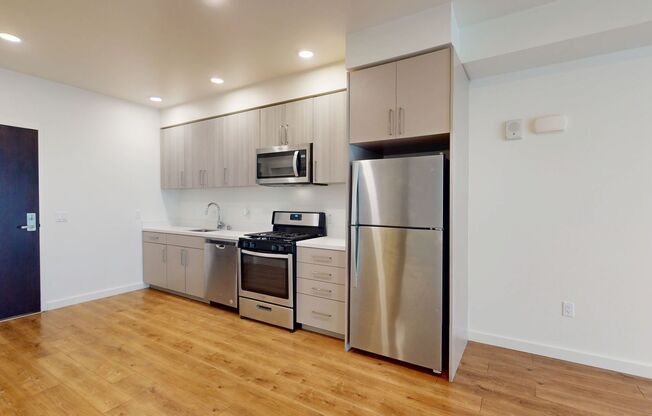 1 bed, 1 bath, 742 sqft, $2,620, Unit 504