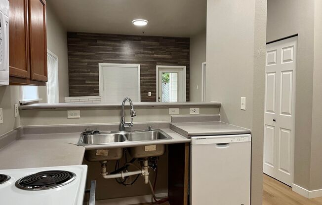 2 beds, 2 baths, 772 sqft, $1,650, Unit 4370 Tull Road - Unit 105