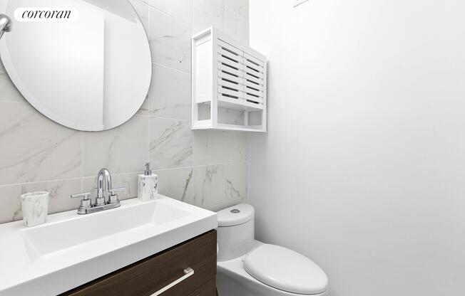 1 bed, 1.5 baths, 880 sqft, $5,895, Unit 10A