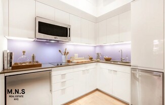 Studio, 1 bath, $3,402, Unit 9A