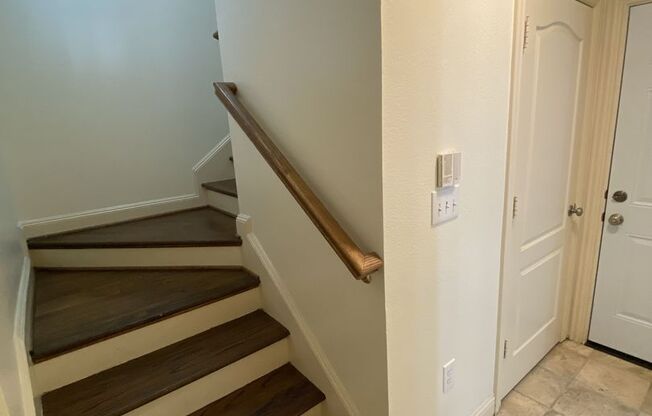 Walk to SMU, Bush Library, & Snyder Plaza!