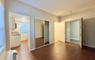 Studio, 1 bath, $1,195, Unit 15