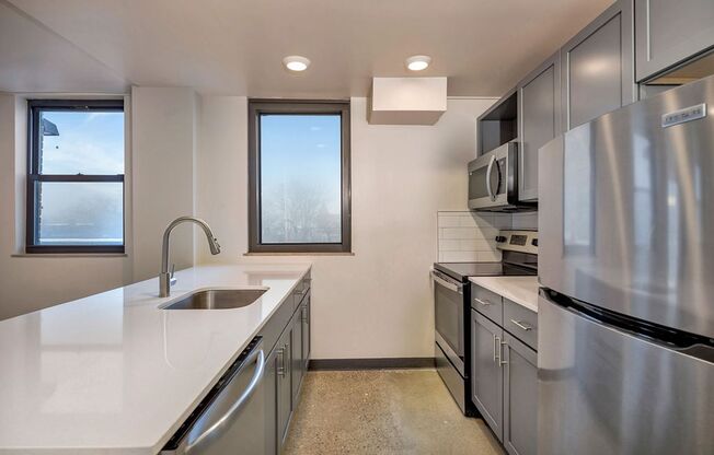 1 bed, 1 bath, 500 sqft, $1,349, Unit 801