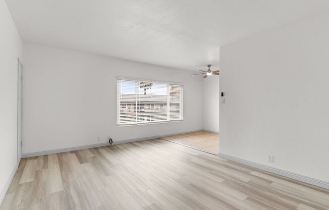 731-745 Orange Avenue