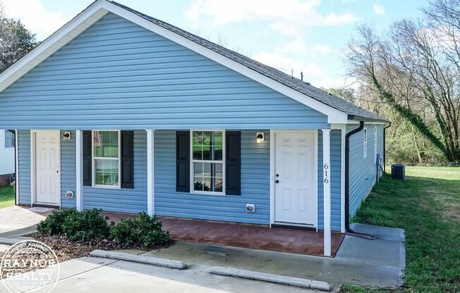 616 E PINE