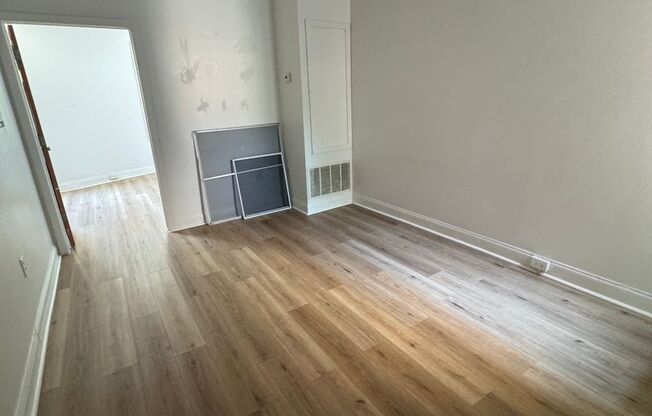 4716 Woodland Ave.