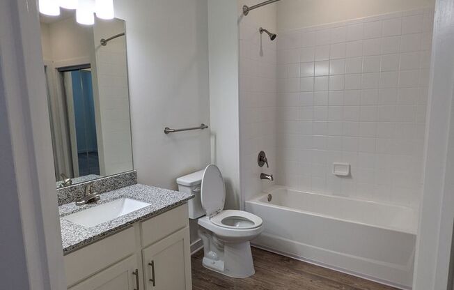 1 bed, 1 bath, 664 sqft, $1,350, Unit 11-1124