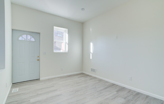 1252 S 15 ST
