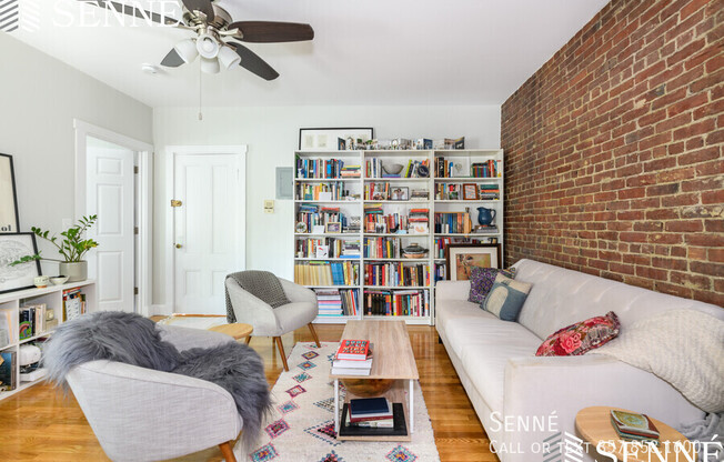 47 LAUREL ST