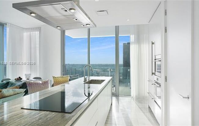 2 beds, 2 baths, $7,000, Unit # 3005