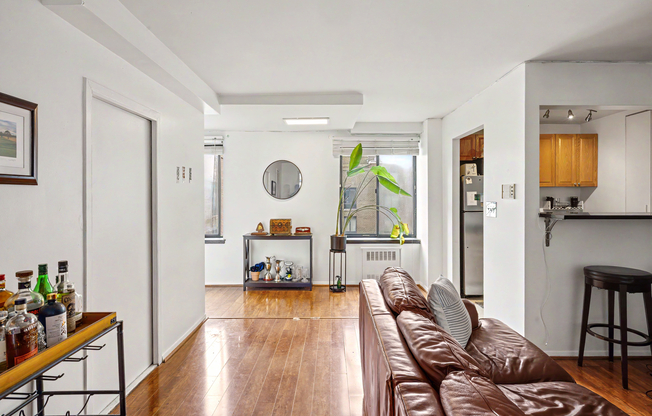 280 Rector Pl, New York NY 7N