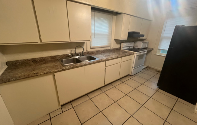 Pre Leasing Now - 3 Bedroom 1.5 Bathroom in Sumter, SC.