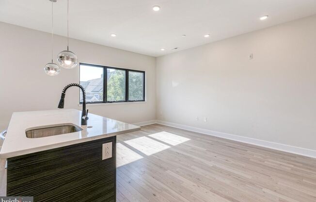 Brand New Luxury Apartments
