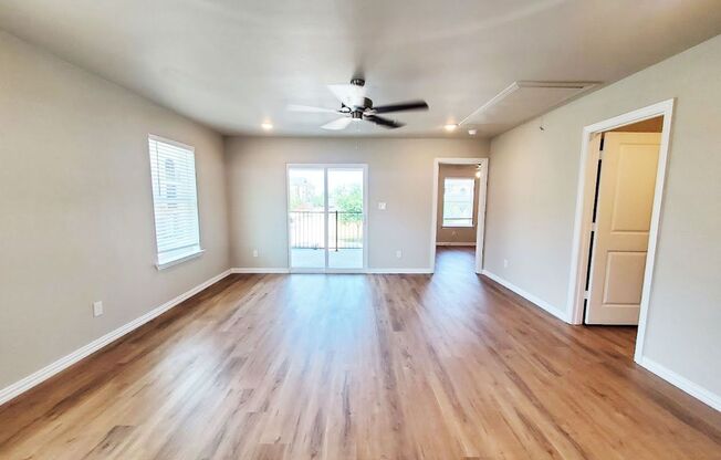 1001 W Golden Lane, Burleson, TX. 76028 - Cypress Floorplan