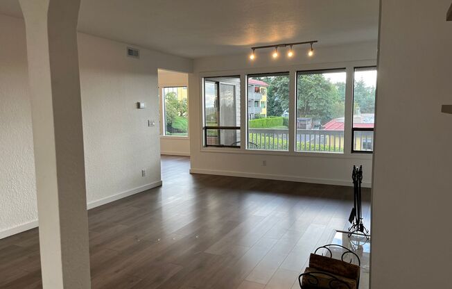 Luxury 2BR/2BA Condo with Lake Views – Available Now!