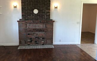 3 beds, 1 bath, $1,200