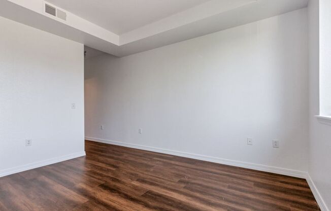 2 beds, 2 baths, $1,795, Unit UNIT 11304