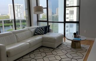 3675 N Country Club Dr Apt 1409