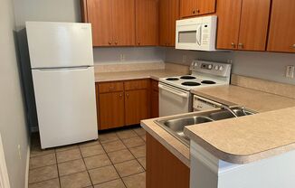 2 beds, 2 baths, $1,300