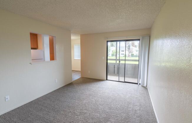 1 bed, 1 bath, 614 sqft, $1,390