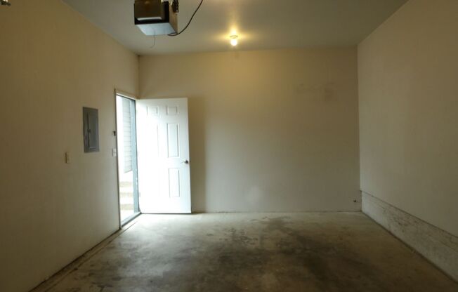 2 beds, 2 baths, 1,240 sqft, $1,940, Unit L58