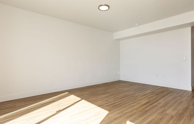 1 bed, 1 bath, 672 sqft, $2,095, Unit 510