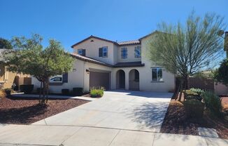 Beautiful Home in Wildomar with 4 Bedrooms and Loft on Huge lot!