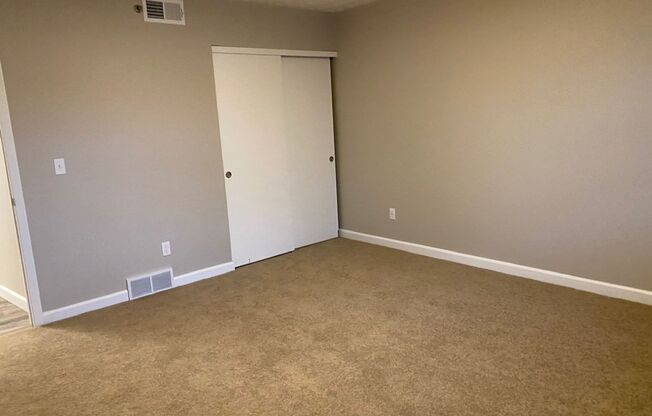2 beds, 2 baths, 1,200 sqft, $2,200, Unit 1581