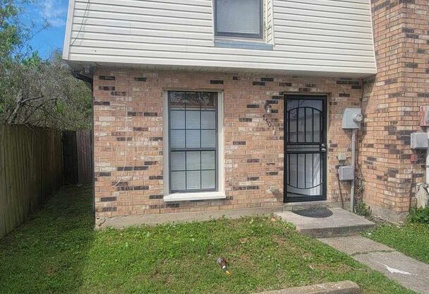 Spacious 3 Bedroom Townhouse