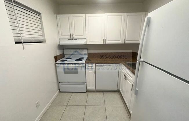 2 beds, 1 bath, 896 sqft, $1,950, Unit C204