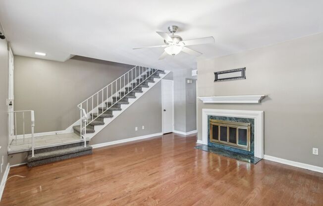 2BR/2.5BA Townhome in Cross Creek