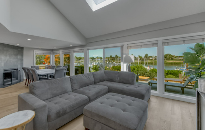 Modern 3-Bedroom Waterfront Escape – River Views, Boat Slip & Access to Pool, Tennis & More