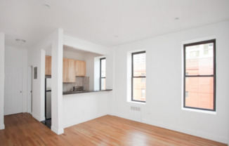 1592 First Avenue