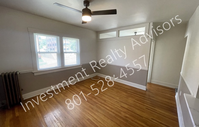 146 E 2 AVE