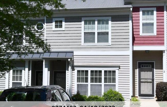 617 ELM AVE