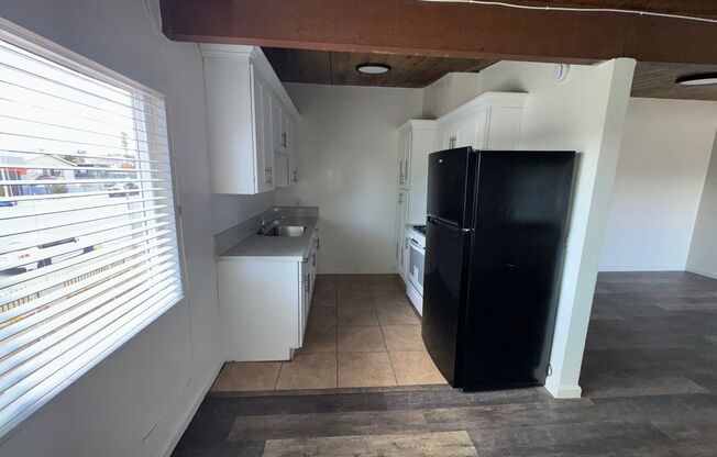 757 Grand Ave. #1-10