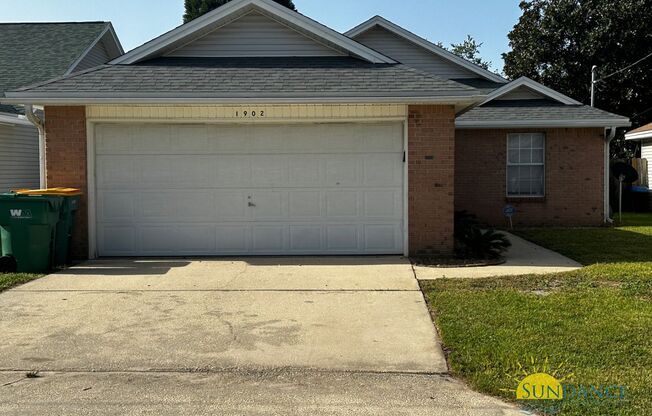 3 beds, 2 baths, $2,100