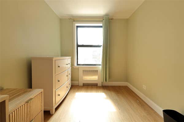 34 20 78 ST