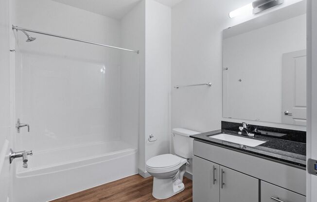 1 bed, 1 bath, 530 sqft, $1,395, Unit 322