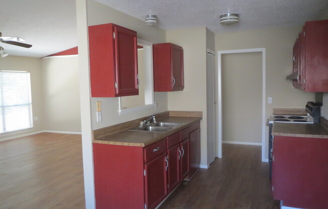 3 beds, 2 baths, $1,495