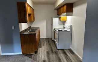 2 beds, 1 bath, $850, Unit 975 Apt 1