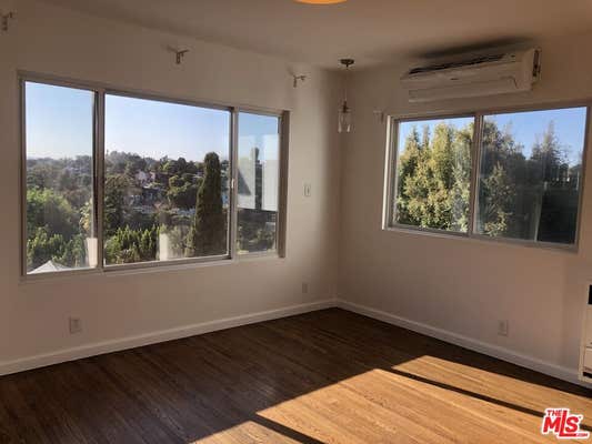 2225 1/2 LK SHR AVE
