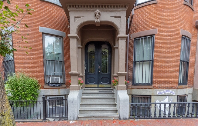 431 SHAWMUT AVE