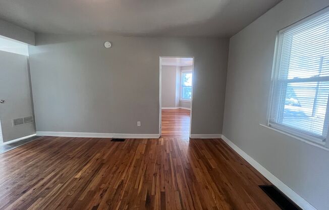 1436 BROADWAY AVE NW
