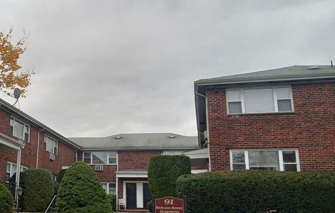 91 Hamilton Ave.