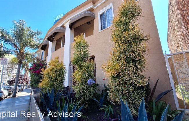 73 Alamitos Ave.