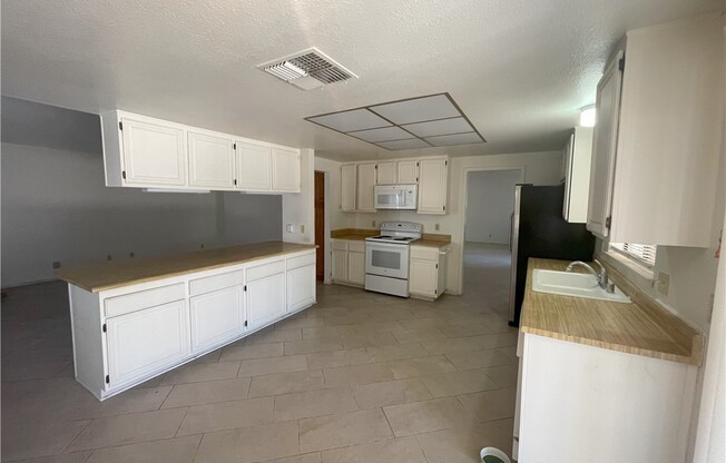 1851 Rockledge Dr
